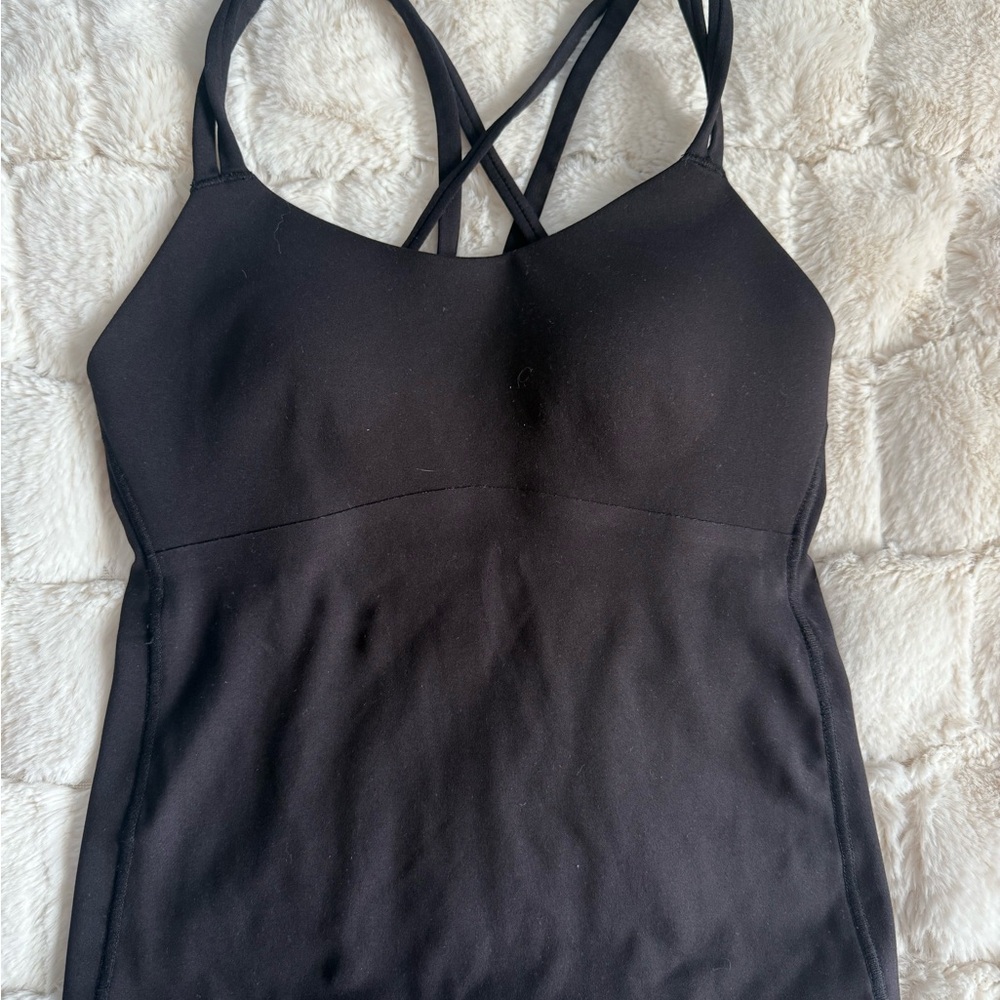 Black built in active top